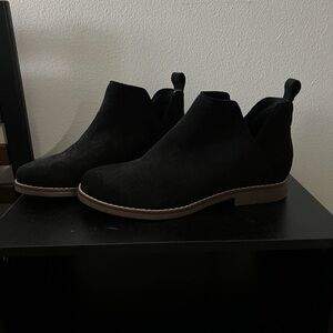 Chic Black Ankle Boots